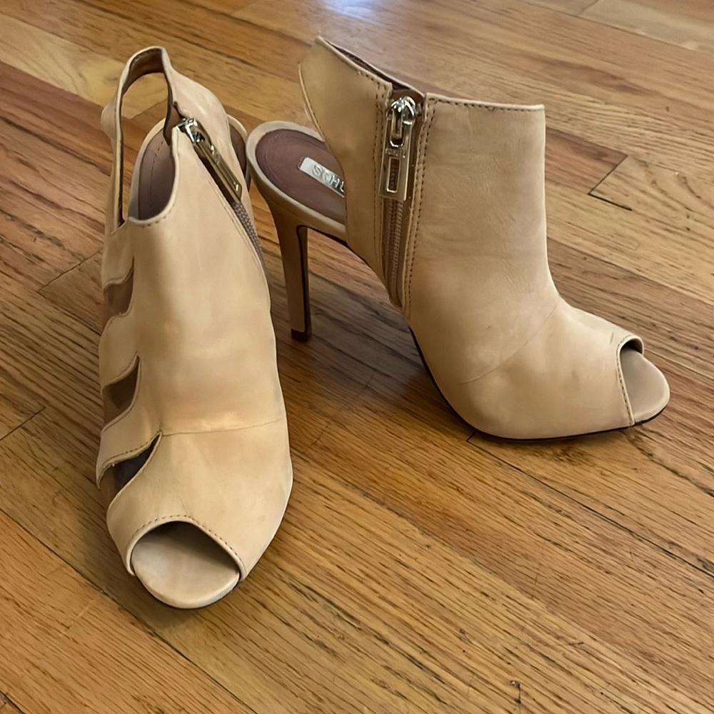 Schulz Booties